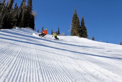Skiers on Deer Valley