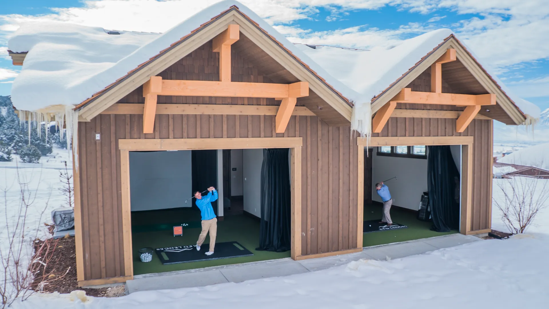 Red ledges indoor golf winter