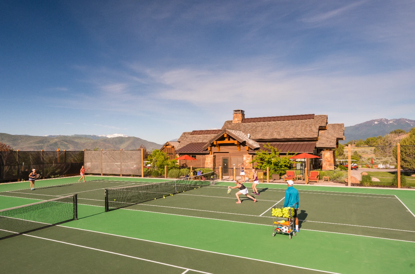Red ledges racquet gallery