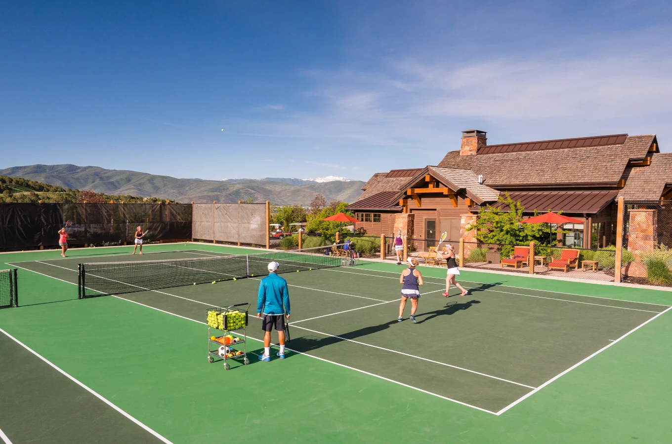 Red ledges racquet gallery