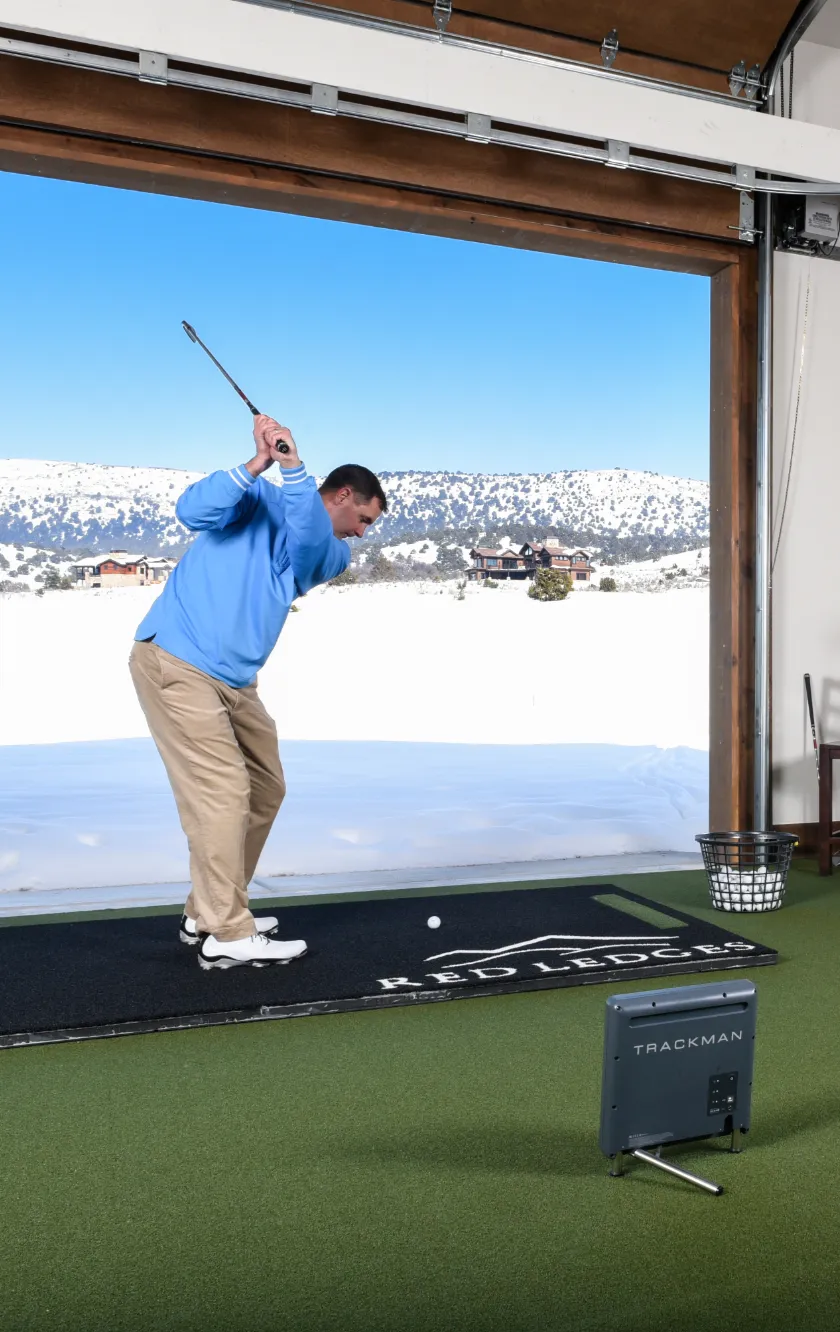 Red ledges golf simulator